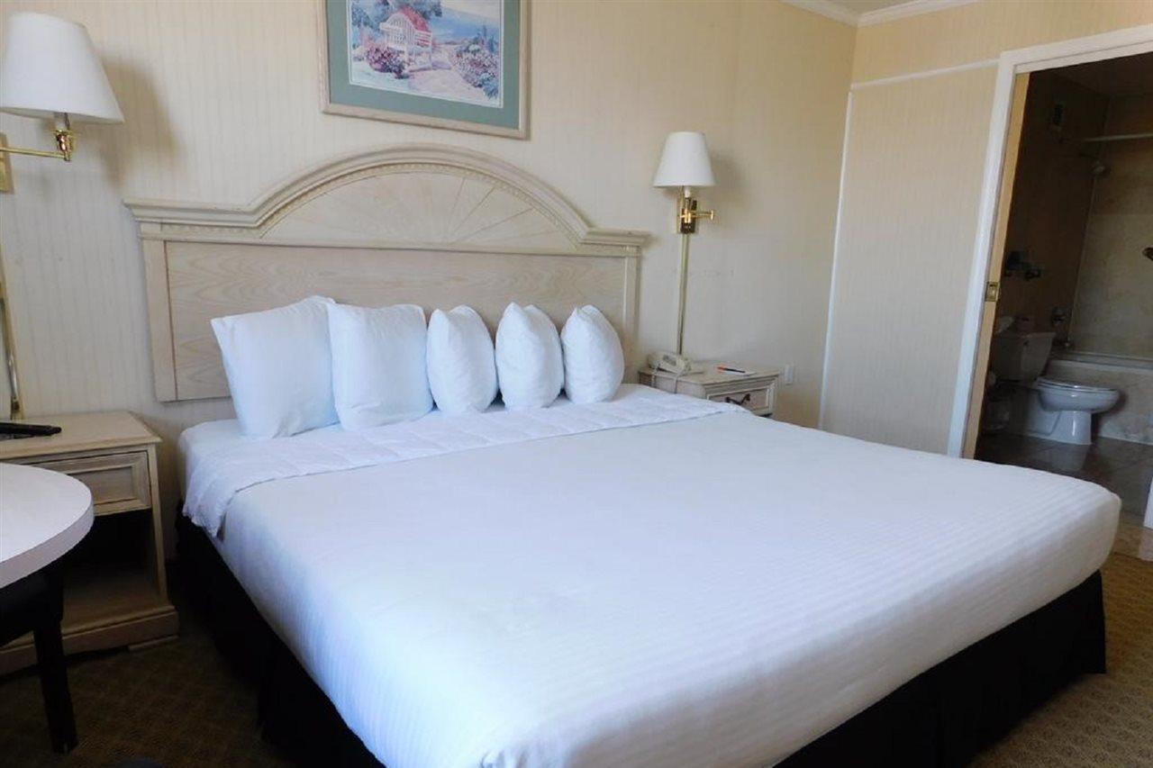Ramada By Wyndham