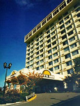 Hotel Ramada By Wyndham North Bergen