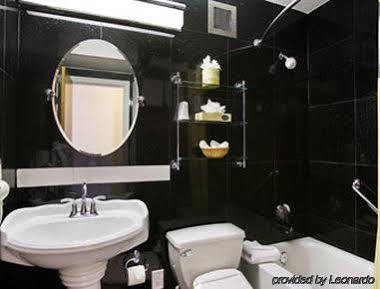 Ramada By Wyndham North Bergen