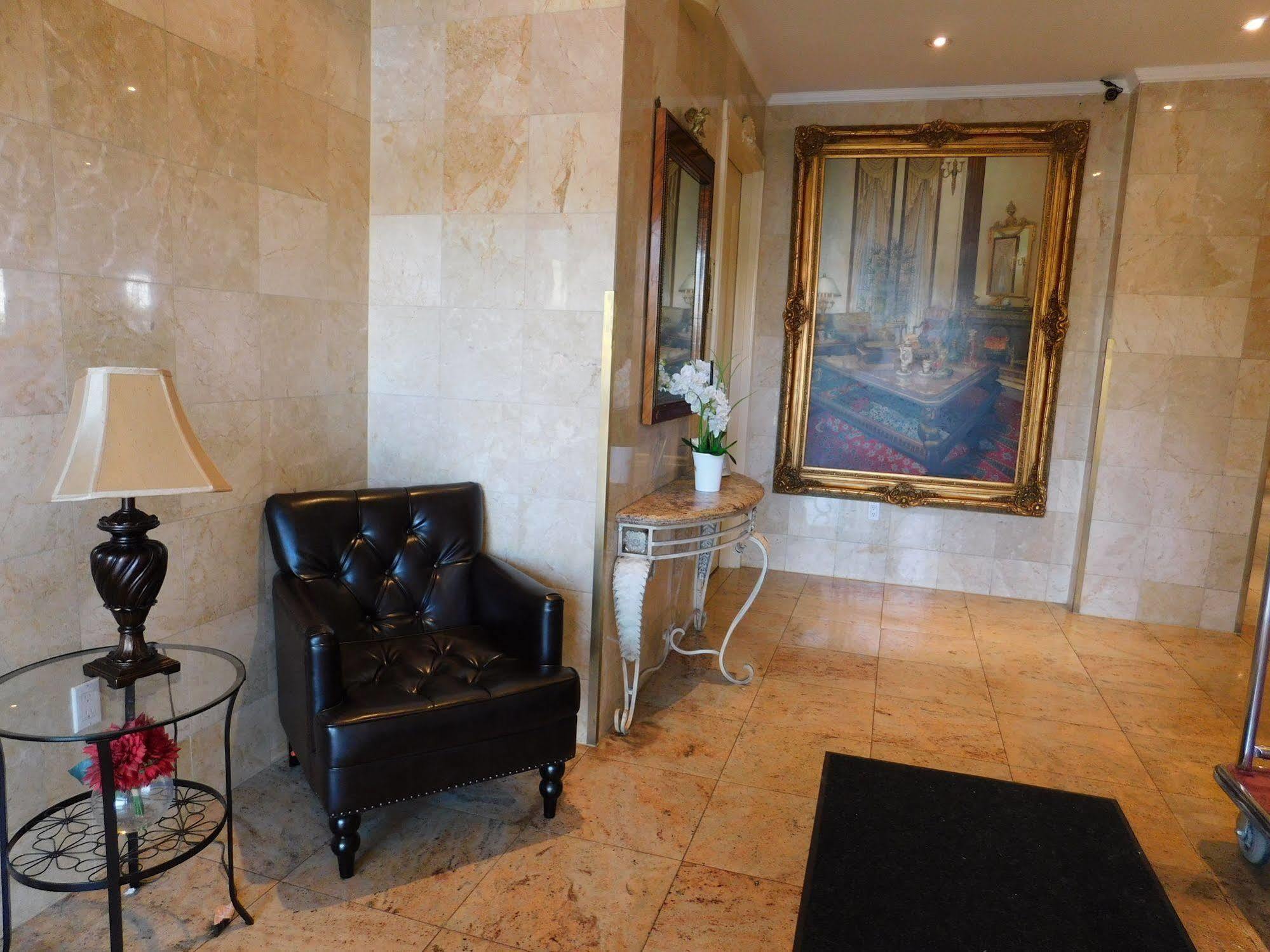 Hotel Ramada By Wyndham 3*